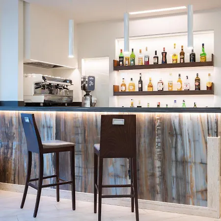 Mirabella Отель