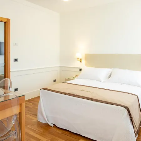 Отель Mirabella 4*