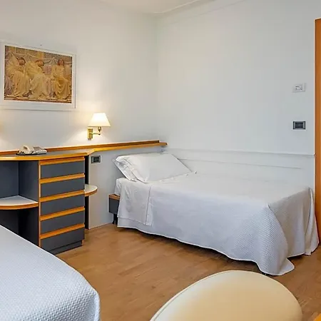 Mirabella Hotel 4*